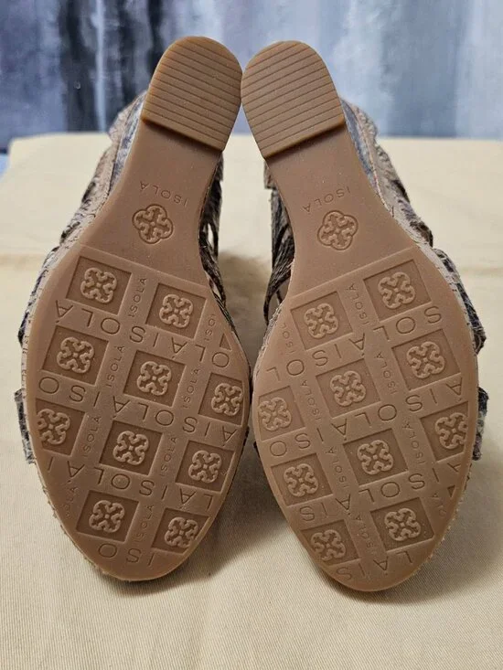 NWT Isola Snake Print Strappy Wedge Sandals Cork Heel Back Zip Neutral Size 6 - Picture 6 of 6